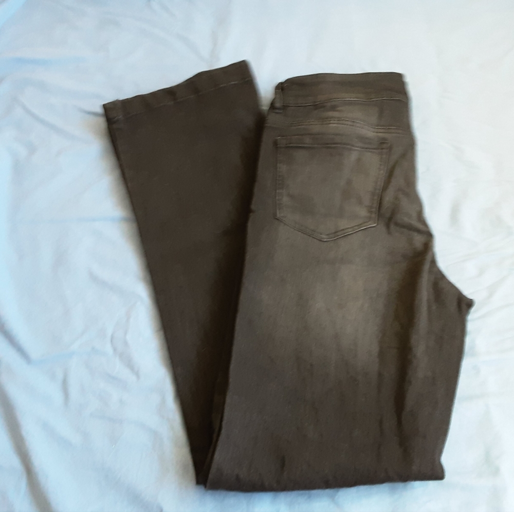 Jeans - Picture 2 of 2